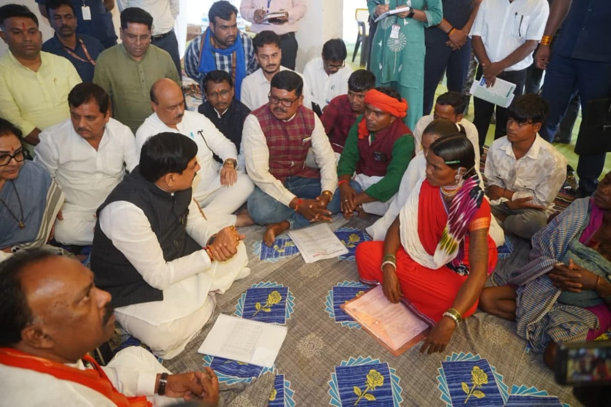 दिल्ली से रीवा पहुंचे CM मोहन यादव, चित्रकूट बाढ़ की समीक्षा; आज करेंगे प्रभावित क्षेत्रों का दौरा